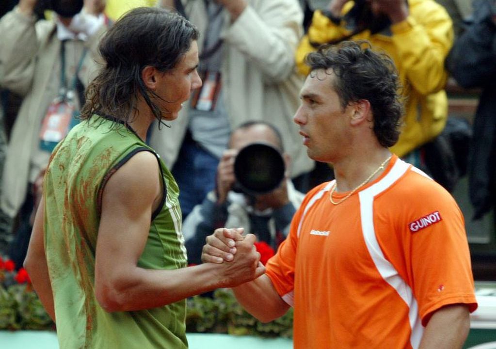 Mariano Puerta y Rafael Nadal en la final de Roland Garros 2005.