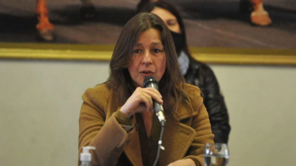Sabina Frederic responsabilizó a la Policía de la Ciudad por el crimen de un efectivo en Palermo | Vía País