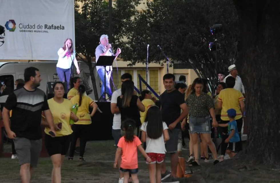 Ayer fue el turno de los Festejos Barriales del Central Córdoba. Hoy, del Fátima y del Martín Fierro. (Municipalidad de Rafaela)