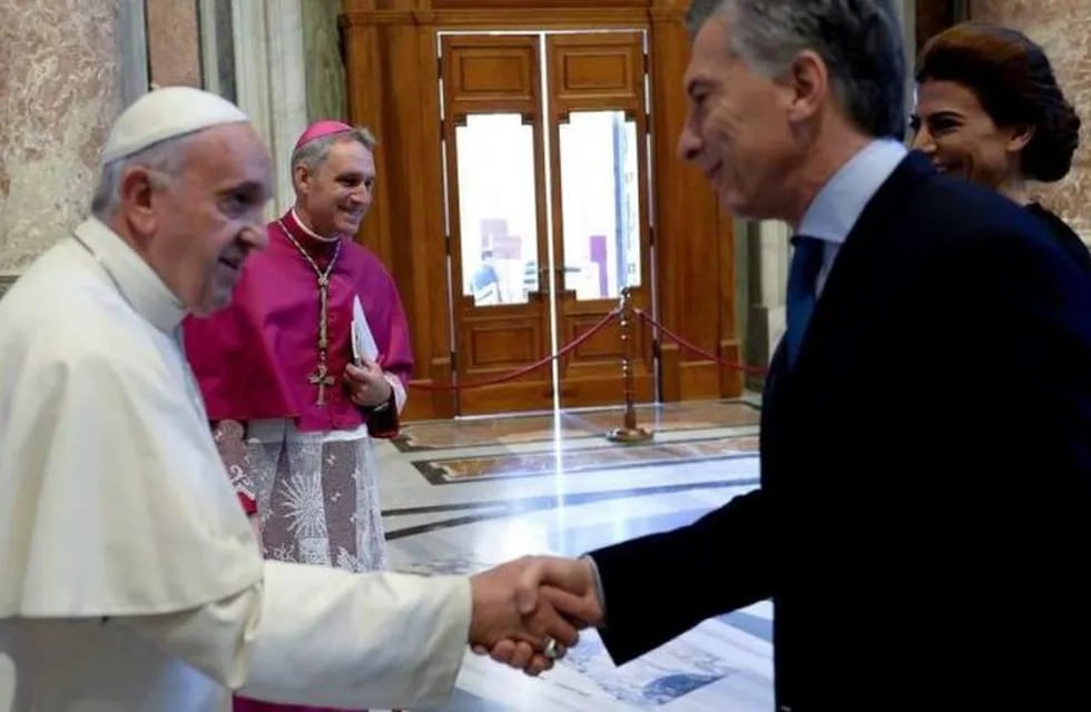 Macri junto al Papa Francisco (Foto de archivo)