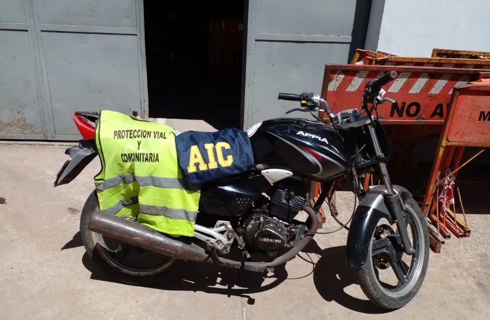 La AIC y Protección Vial y Comunitaria lograron recuperar una moto