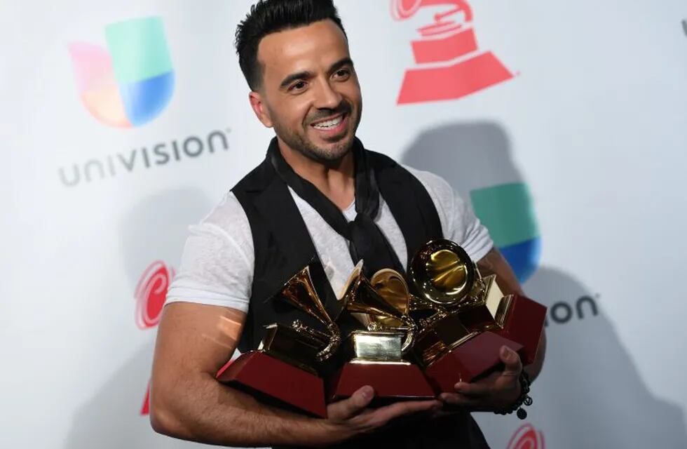 Luis Fonsi fue la figura de la noche