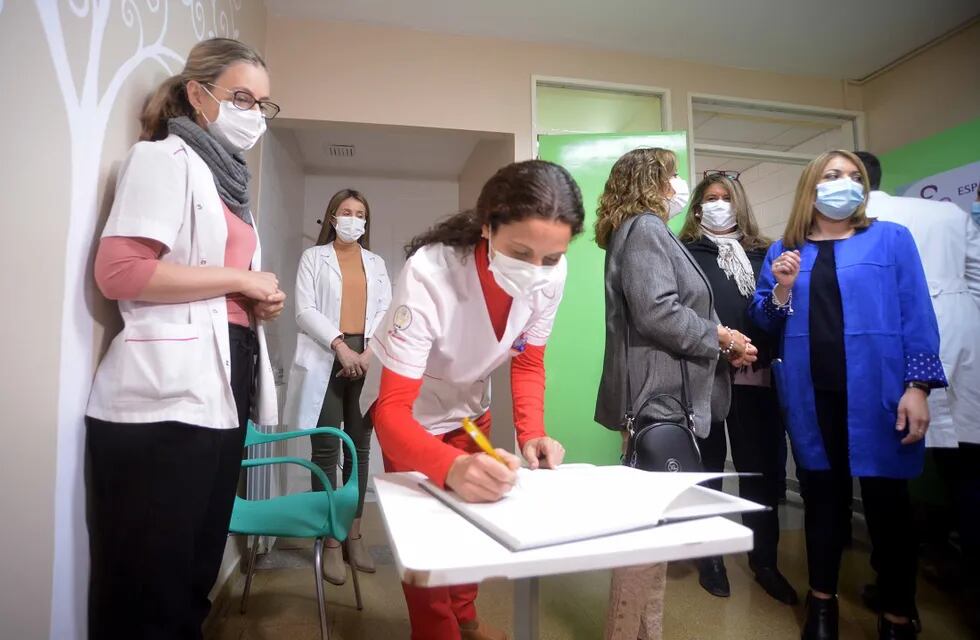 El Espacio amigo de la Lactancia Materna fuen inaugurado esta mañana en el Hospital Saporiti de Rivadavia. Gentileza