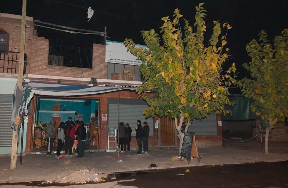Casa donde se produjo un Incendio con el saldo de un niño muerto en El Algarrobal en Las Heras. Foto José Gutiérrez / Los Andes