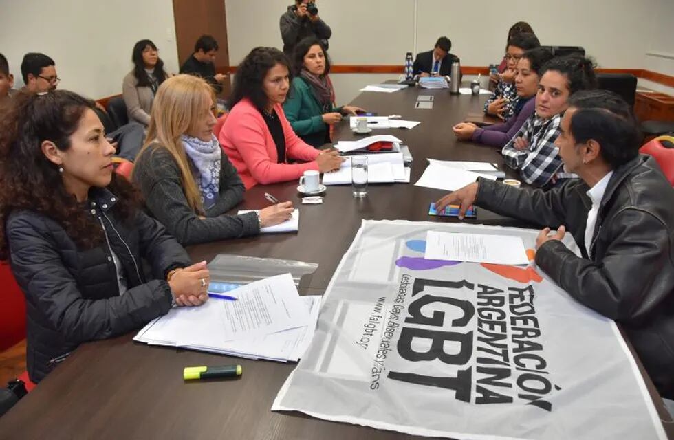 Reunión en la Legislatura de Jujuy por medicamentos VIH