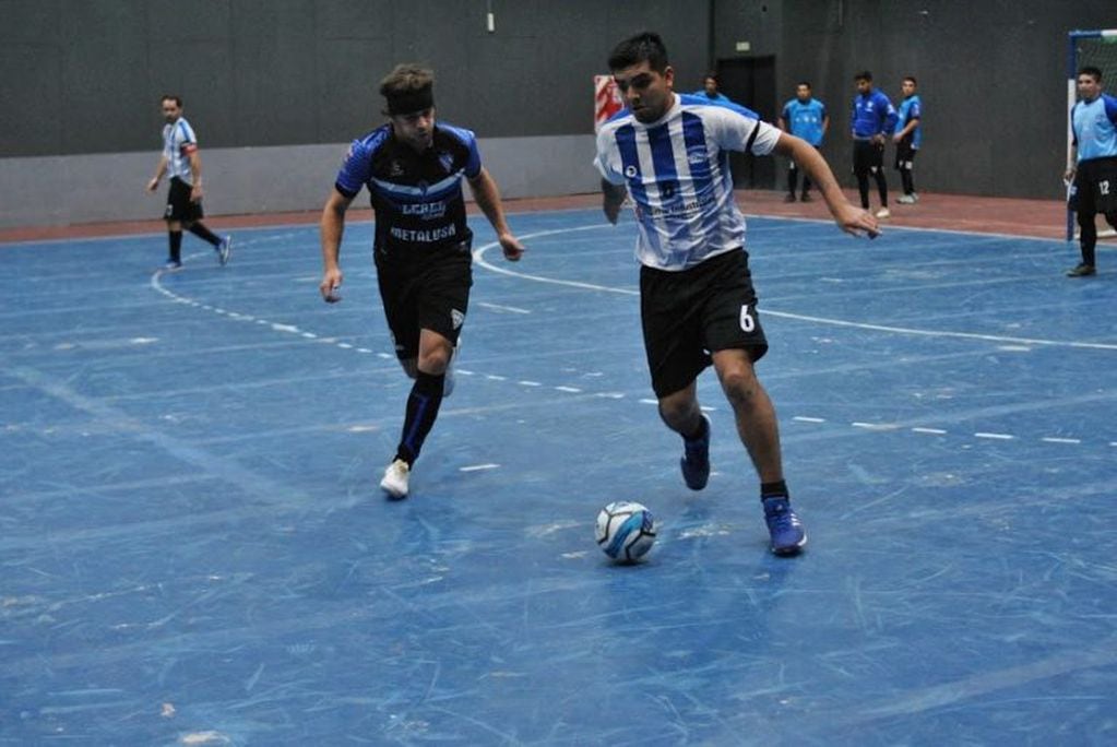 Magallanes Azul vs El Porvenir.