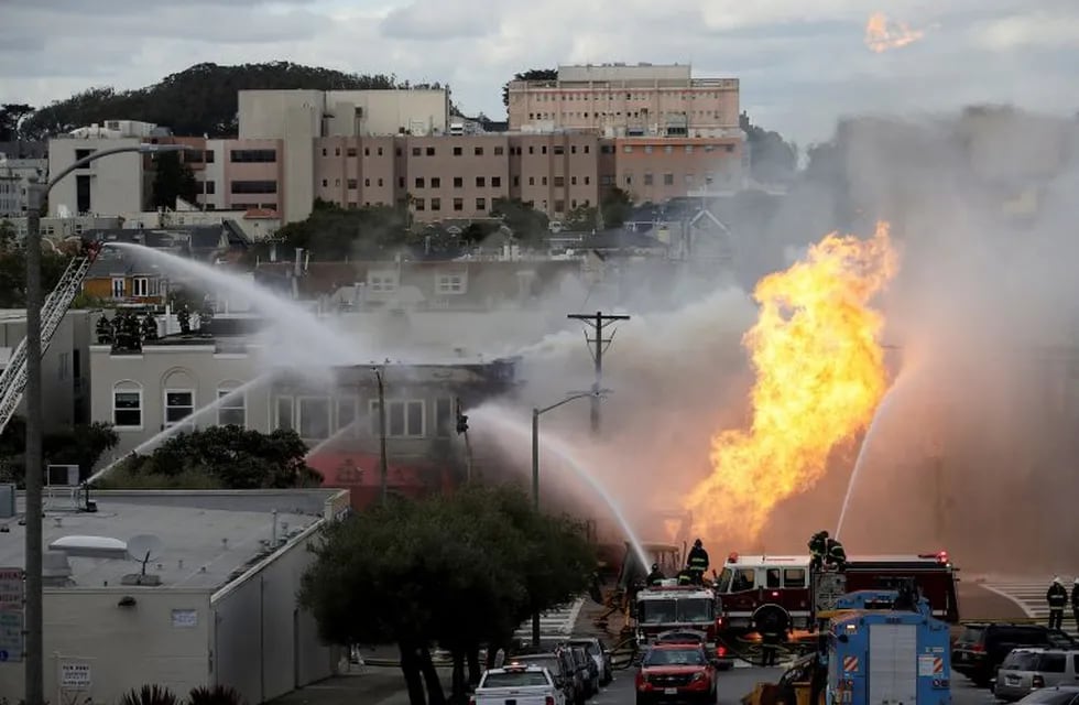Incendio en San Francisco (AP Photo/Jeff Chiu)