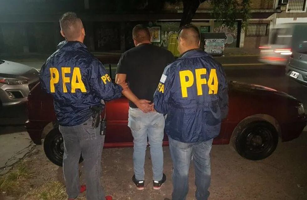 Desarticulan banda que se dedicaba a robar autos y venderlos por internet