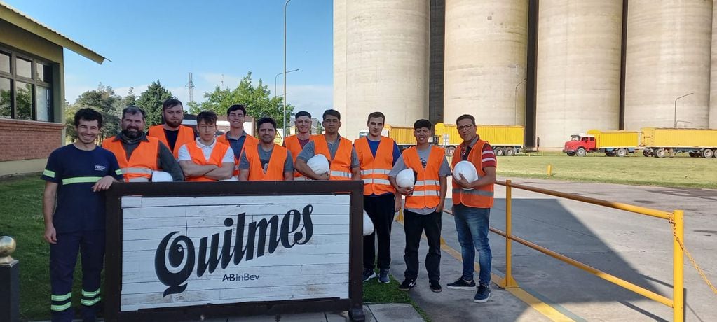 Alumnos de la Tecnicatura en Mantenimiento Industrial visitaron la Planta de Maltería Quimes