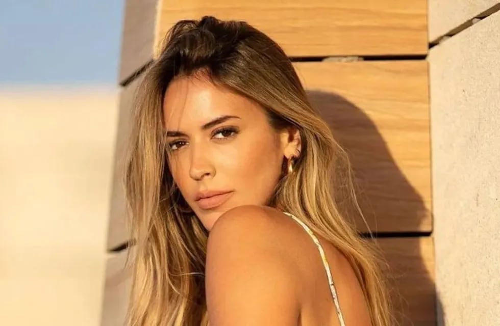 Con una bikini naranja y una vista de lujo, Shannon de Lima conquistó Instagram.