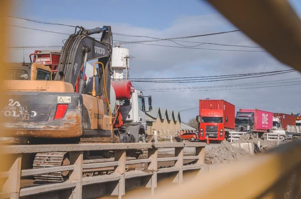 Arroyo Grande: comenzó el hormigonado para la colocación de alcantarillas