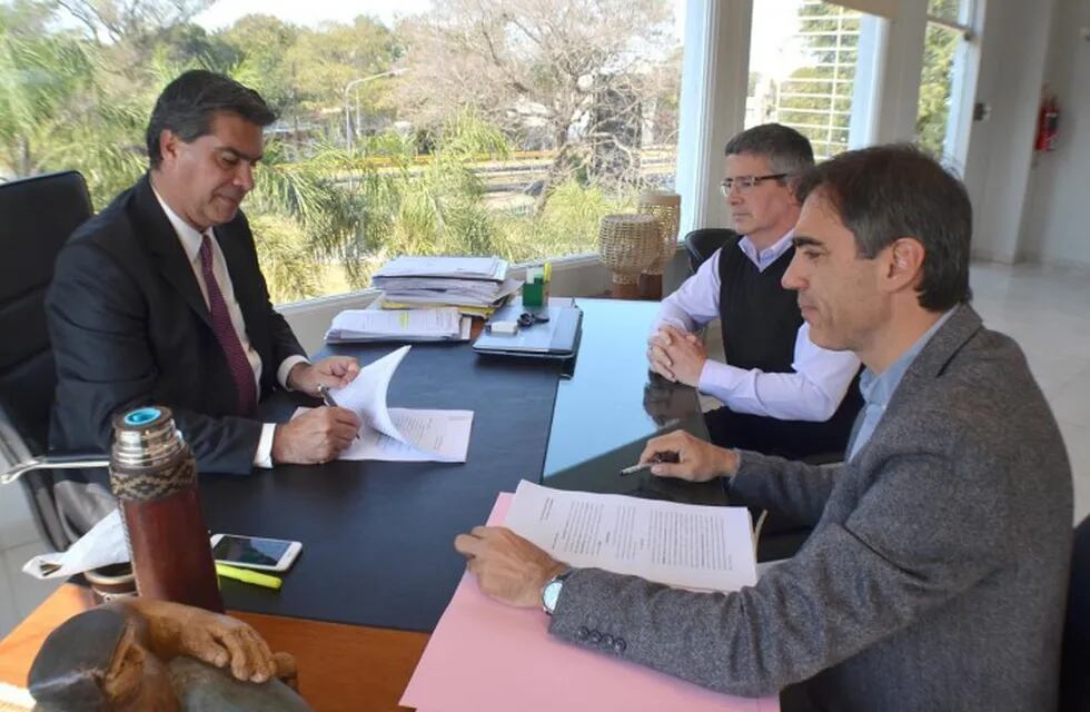 Recurso de amparo presentado por el intendente de Resistencia, Jorge Capitanich.