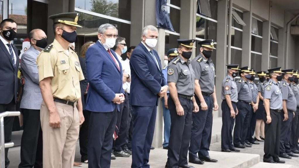 Pasaje del acto realizado en la Central Policía de Jujuy para la asunción de nuevos jefes de la fuerza.