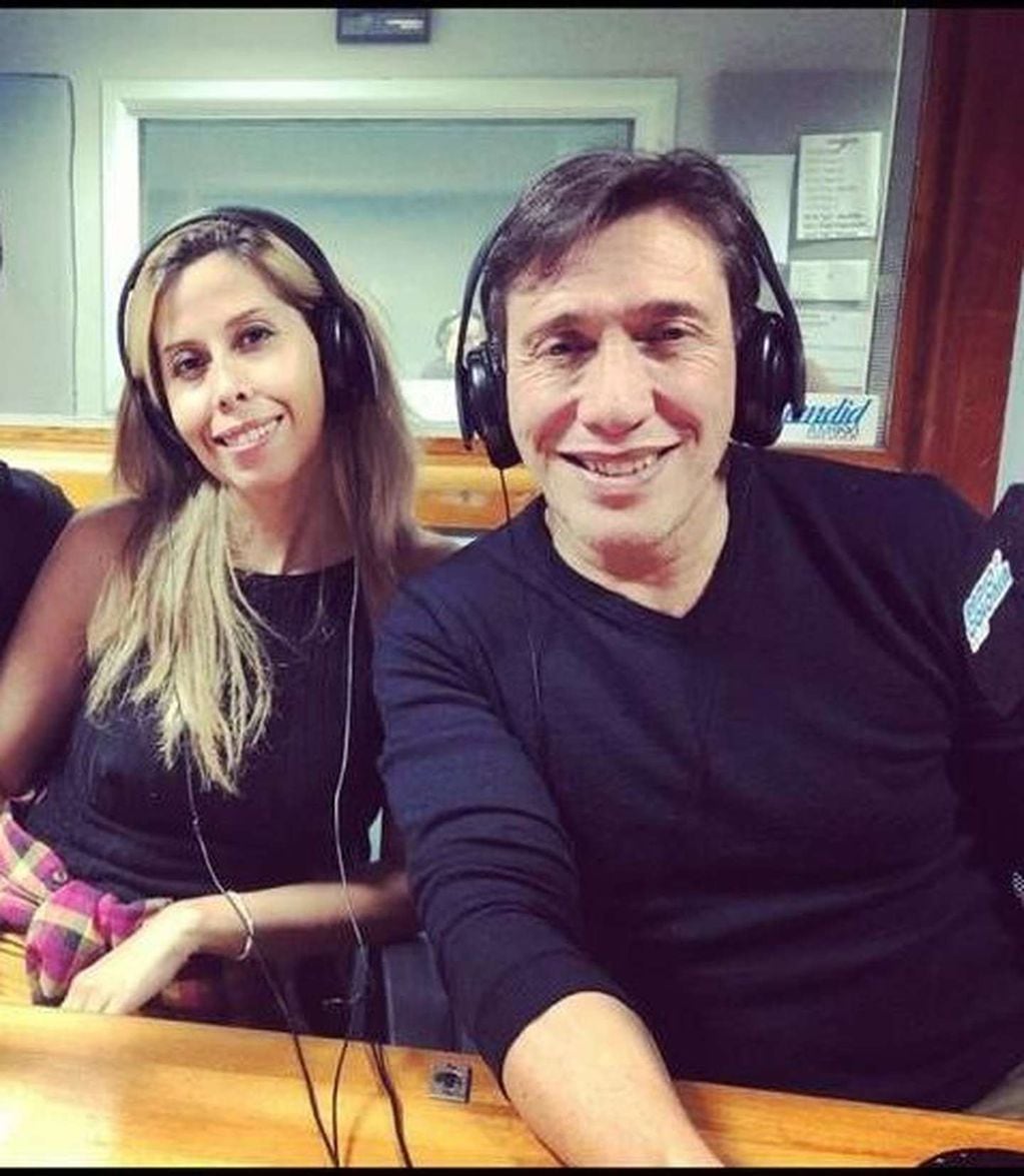 Fabián Gianola y Viviana Aguirre cuando trabajaban juntos en radio