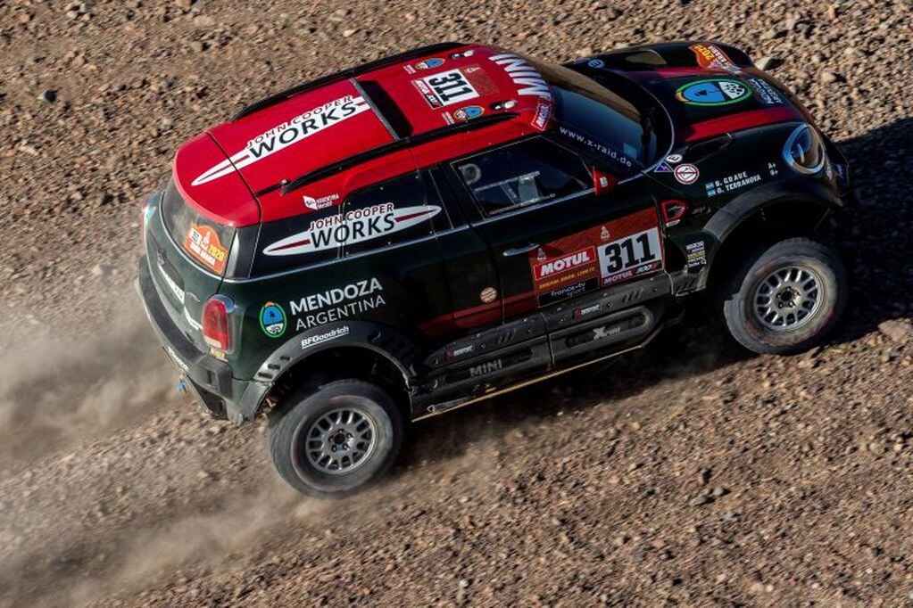 Orly Terranova, entre Al Wajh y Neom, durante la segunda etapa del Dakar Arabia Saudita 2020.