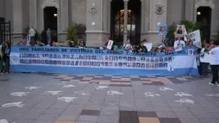 Familiares de víctimas de delito y tránsito repudiaron la manifestación en contra del Jury por el caso Lucía Pérez