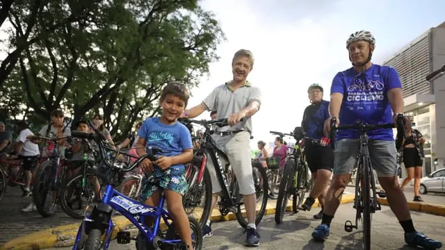La bicicleteada servirá para realizar una actividad en familia