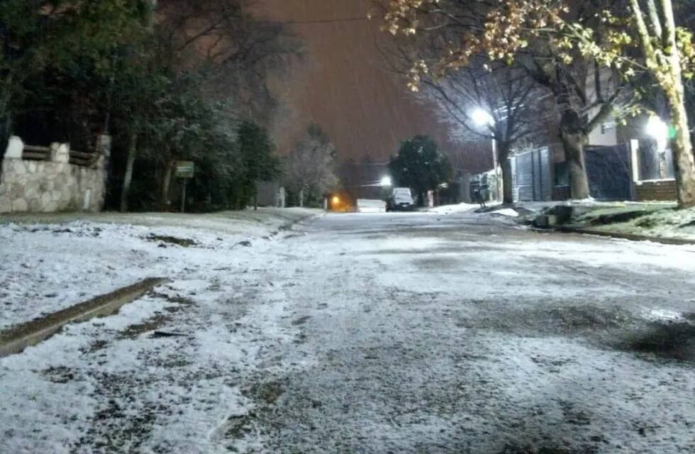 Este miércoles comenzó a nevar en San Luis.