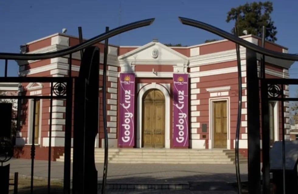 La Municipalidad de Godoy Cruz desde su dirección de Cultura e Industrias Creativas presentó el proyecto para crear el Museo Virtual del departamento. Gentileza MGC