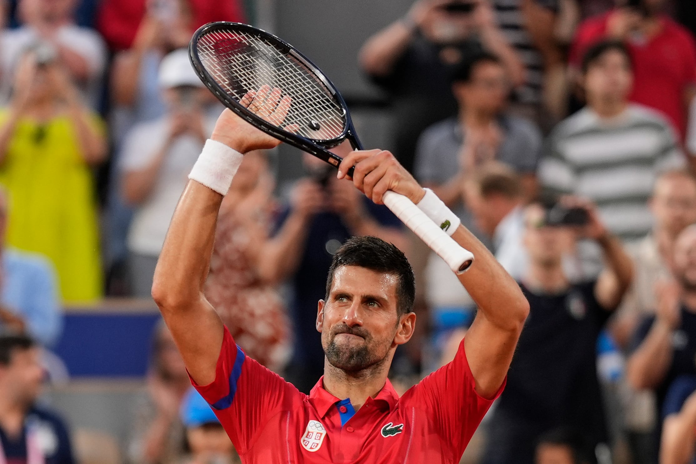 Juegos Olímpicos: Novak Djokovic venció a Carlos Alcaraz y ganó por primera vez el oro en esta competencia. (AP Foto/Manu Fernández)