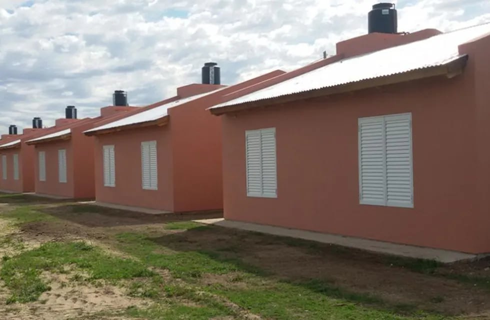 La pareja solicitó una vivienda durante años.