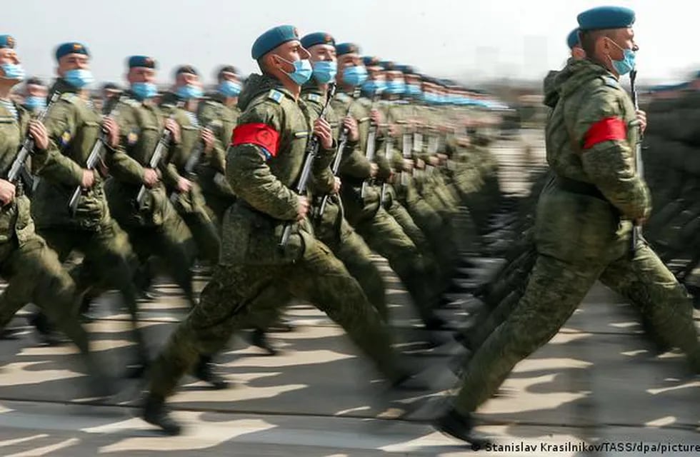 El decreto firmado por Vladímir Putin señala que para 2023 reclutará 137.000 nuevos soldados. Foto: Corresponsalía.