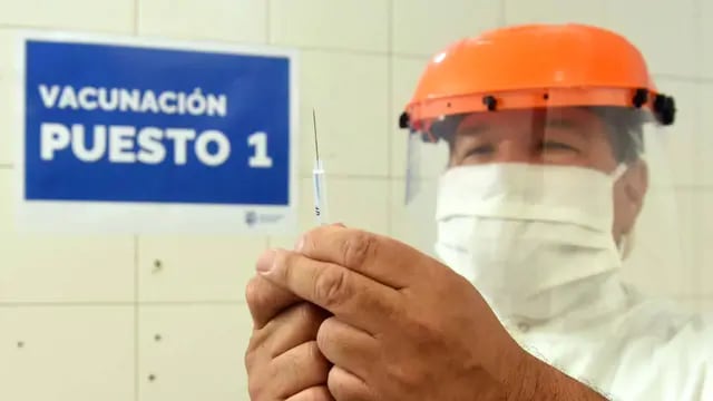 Avanza la vacunación contra el coronavirus en Rosario