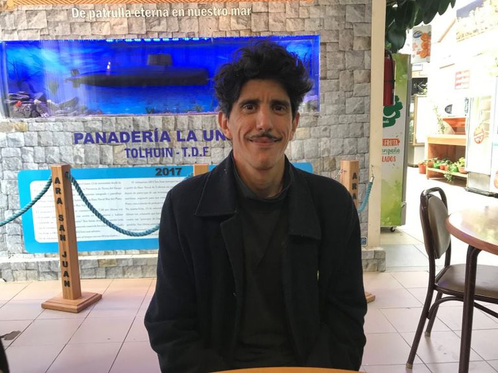 El actor Estanislao Pedernera de la obra "Yo animé" Tolhuin, Tierra del Fuego