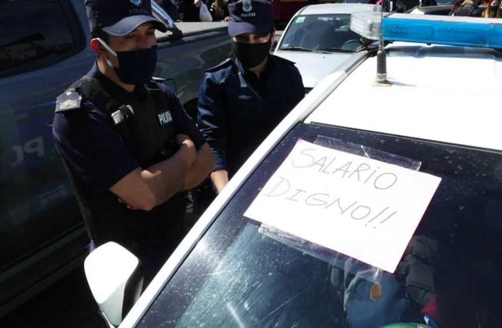 Protestas de la Policía Bonaerense por un aumento salarial.