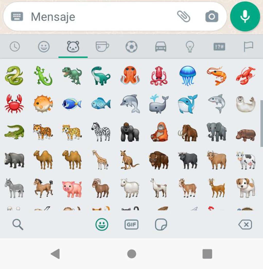 Algunos emojis nuevos visualizados desde un teléfono con sistema Android.