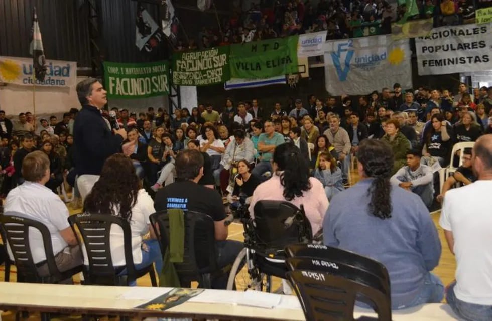Capitanich fue el orador principal del plenario de Unidad Ciudadana Chaco. (Prensa Frente para la Victoria Chaco)