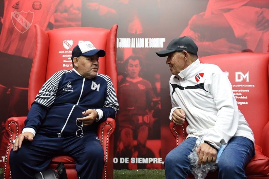 La última vez que Maradona visitó a Independiente pidió que el estadio se llame Ricardo Bochini