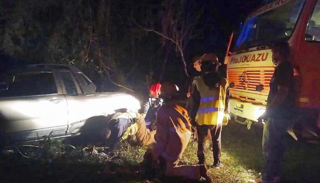 Accidente vial en Puerto Iguazú: se negó a ser trasladado al Hospital.