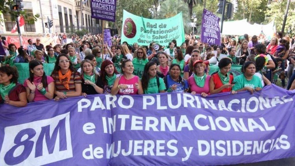 Rosario se prepara para actos, movilización y paro de mujeres