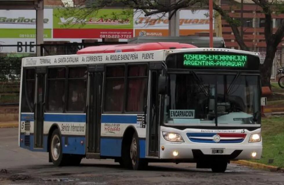 Transporte Posadas-Encarnación: afirman que los requisitos que solicitan para la vuelta son inviables.