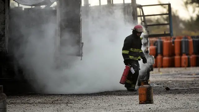 Incendio en envasadora Valigas (Pedro Castillo / La Voz)