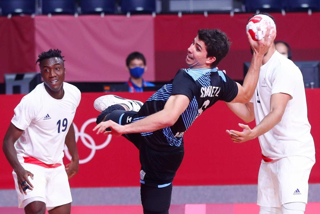 La selección argentina masculina de handball no pudo con Francia en el debut de los Juegos Olímpicos. El domingo buscarán revancha ante Alemania. (IHF)