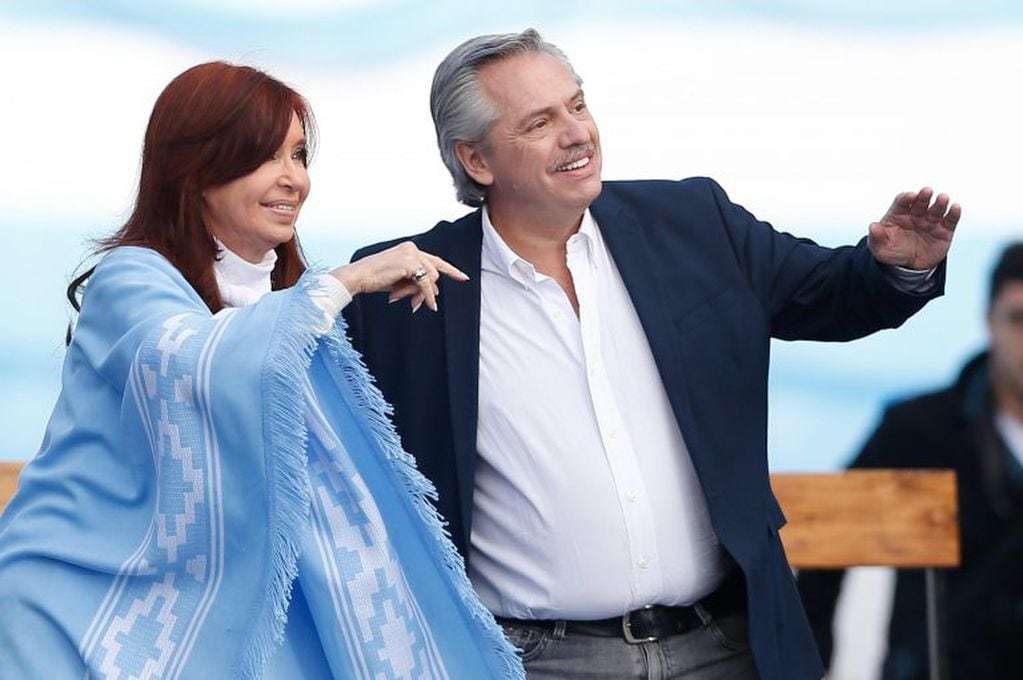 Cristina Kirchner y Alberto Fernández. (Foto: EFE).
