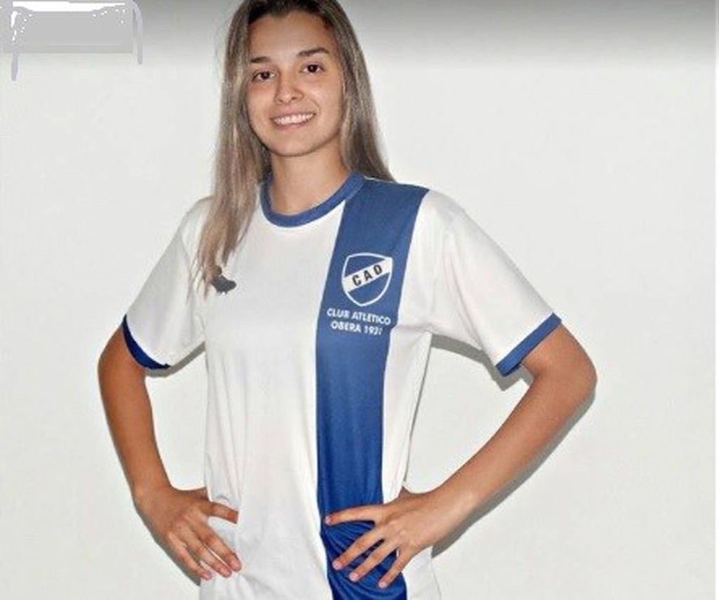 Antonela Cancelarich goleadora del primer campeonato oficial de fútbol femenino en Posadas. (CIMECO)