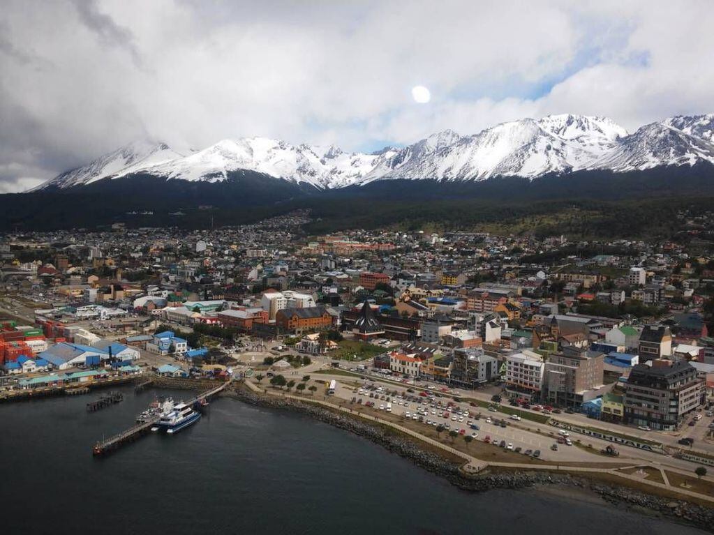 Ushuaia se prepara para recibir al turismo crucerista.