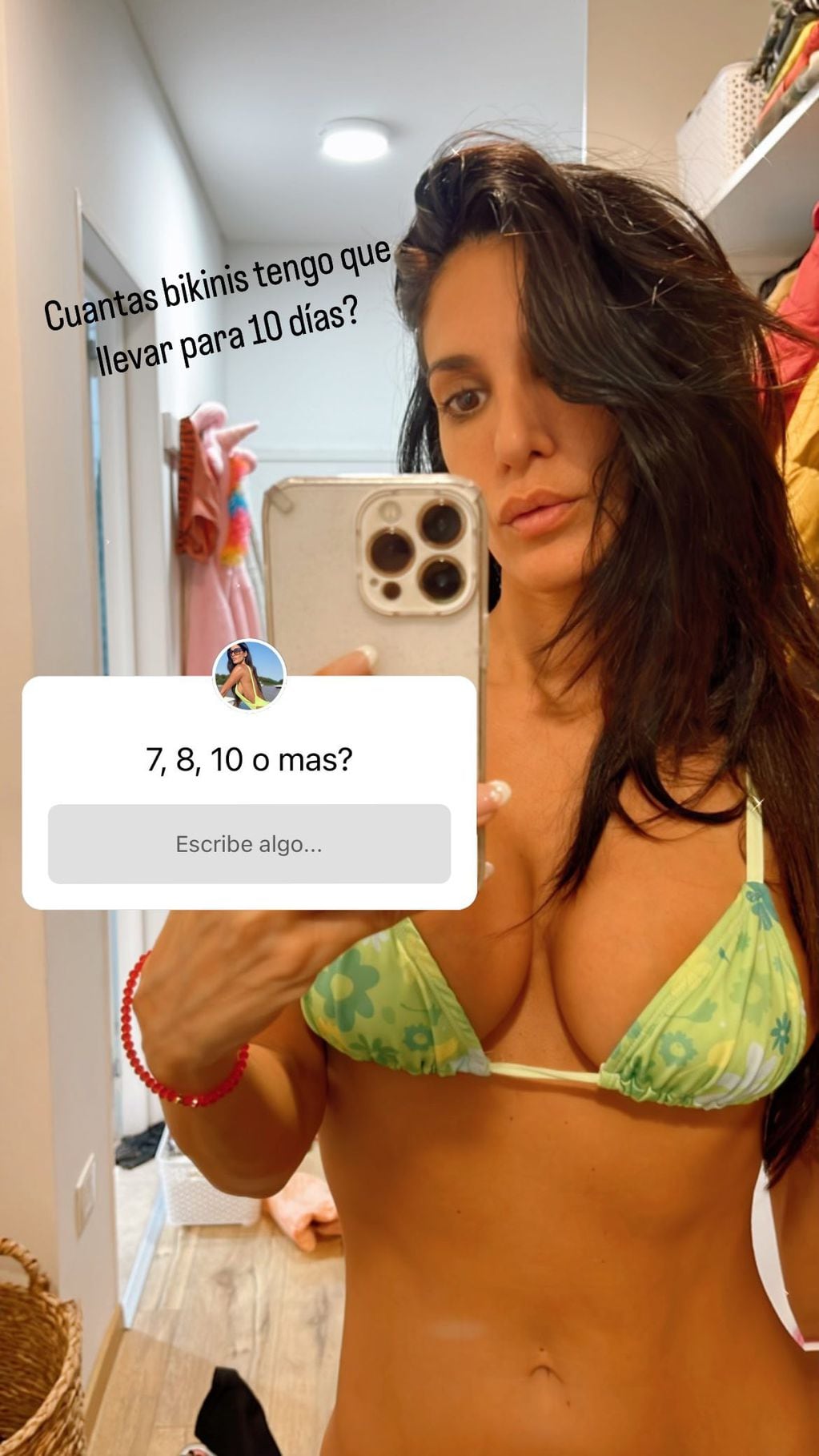 Silvina Escudero le preguntó a sus seguidores cuántas bikinis llevarse para sus vacaciones.