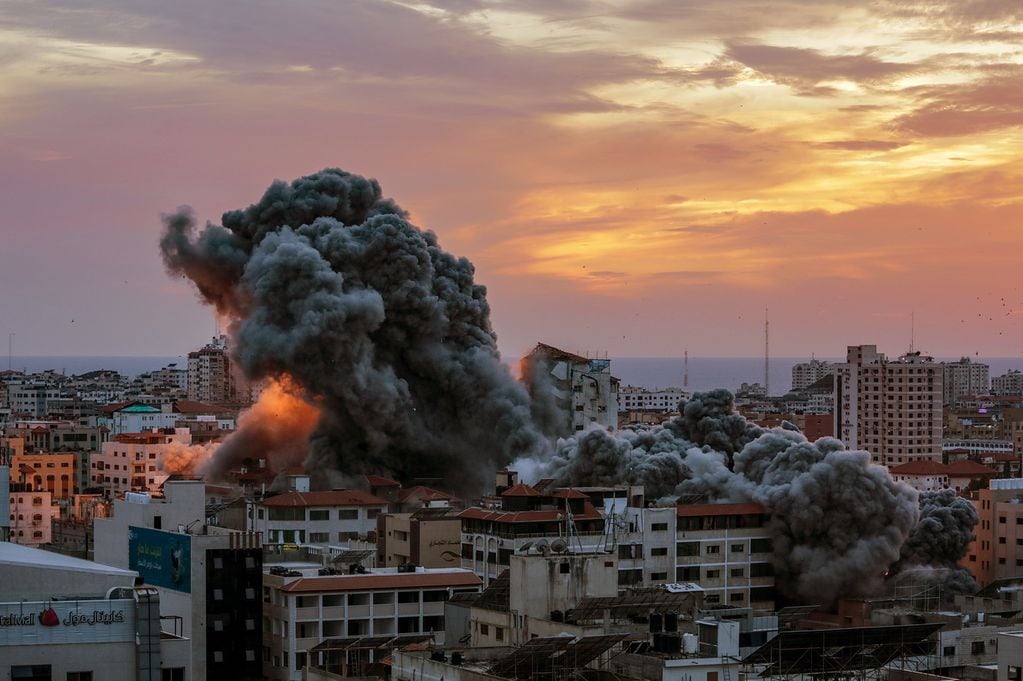 El conflicto en Israel y la Franja de Gaza, con una violencia sin precedentes.
