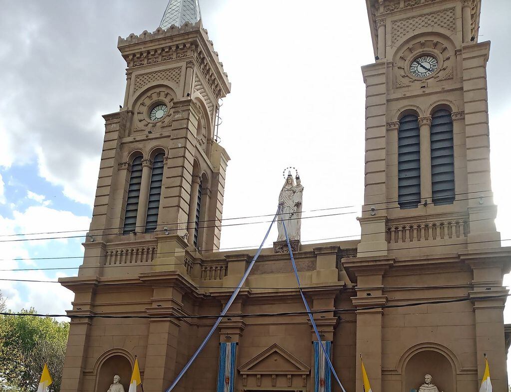 Parroquia Nuestra Señora de La Merced, la iglesia atacada con una bomba Molotov.
