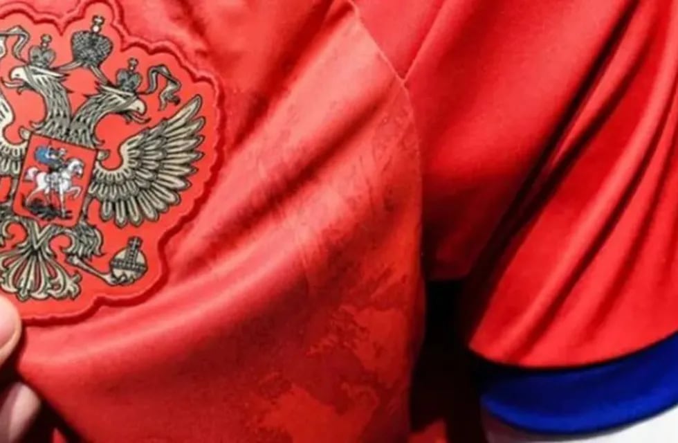 El grave error en las camisetas que obliga a la Selección de Rusia a jugar con su antigua vestimenta (Foto: web)