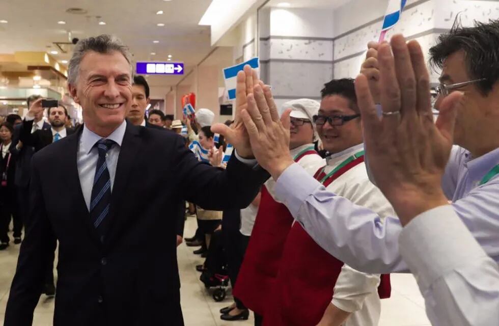 Mauricio Macri visitó un supermercado que vende carne argentina en Japón (Presidencia)