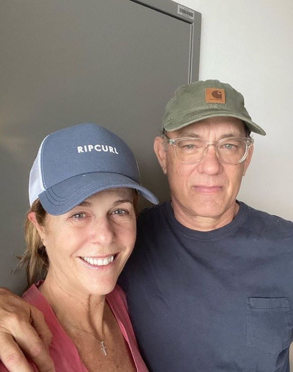 Tom Hanks y Rita Wilson, un mensaje tras el contagio. (Instagram)