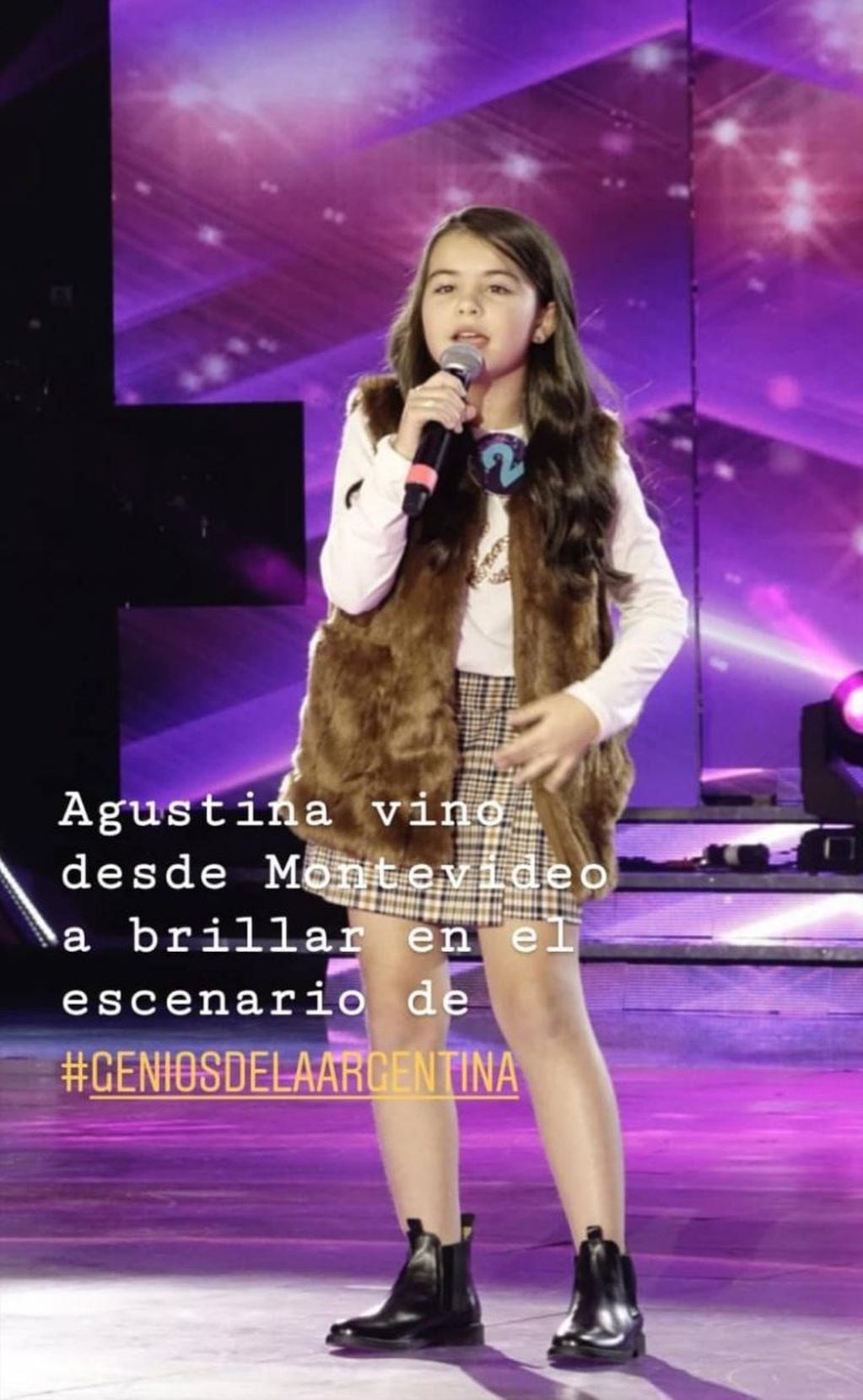 La nena de 10 años que enamoró con su impactante voz en "Genios de la Argentina" (Foto: Instagram/laflia)