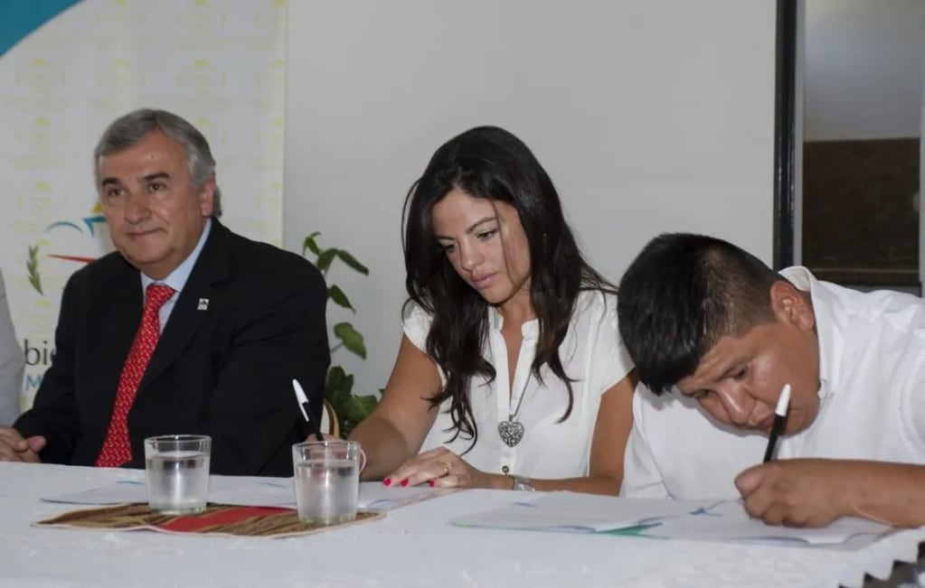 Ana Huergo y el gobernador Gerardo Morales firmaron con el Ministerio de Salud de Jujuy un acuerdo para sumar al programa de inclusión laboral no solamente a APPACE, sino también a otras instituciones como el Centro Modelo Integral de Rehabilitación (CEMIR), de Alto Comedero.