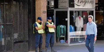 Policías en el centro de Rosario