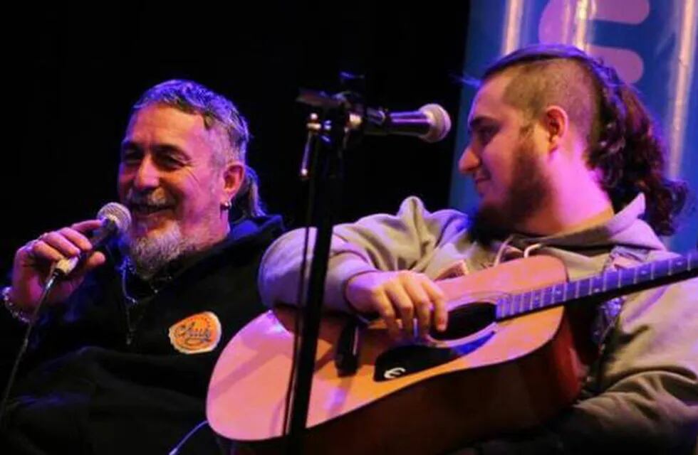 El Mono de Kapanga y su hijo Tobías en el Teatro Imperial Maipú.